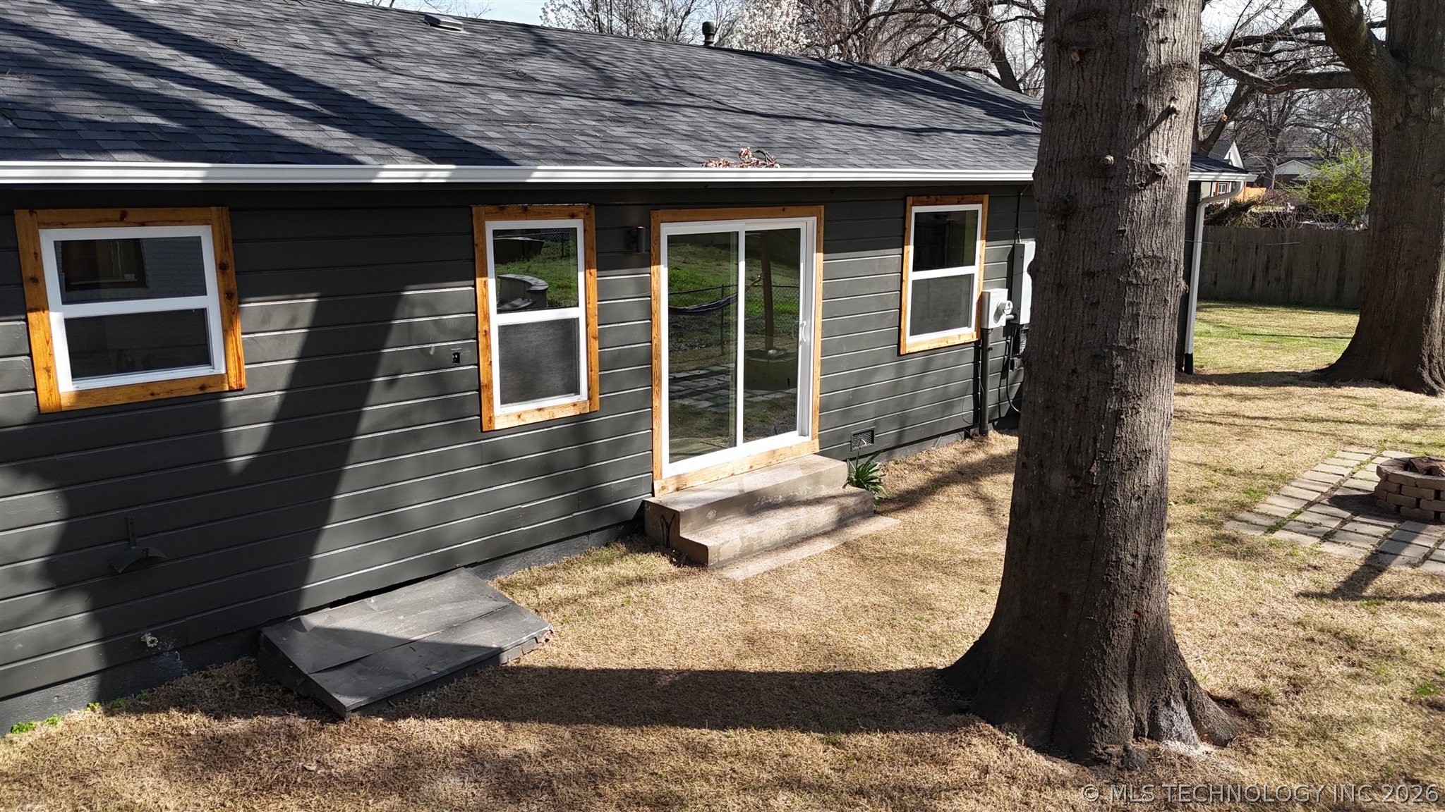 5302 S Saint Louis Avenue Property Photo 36