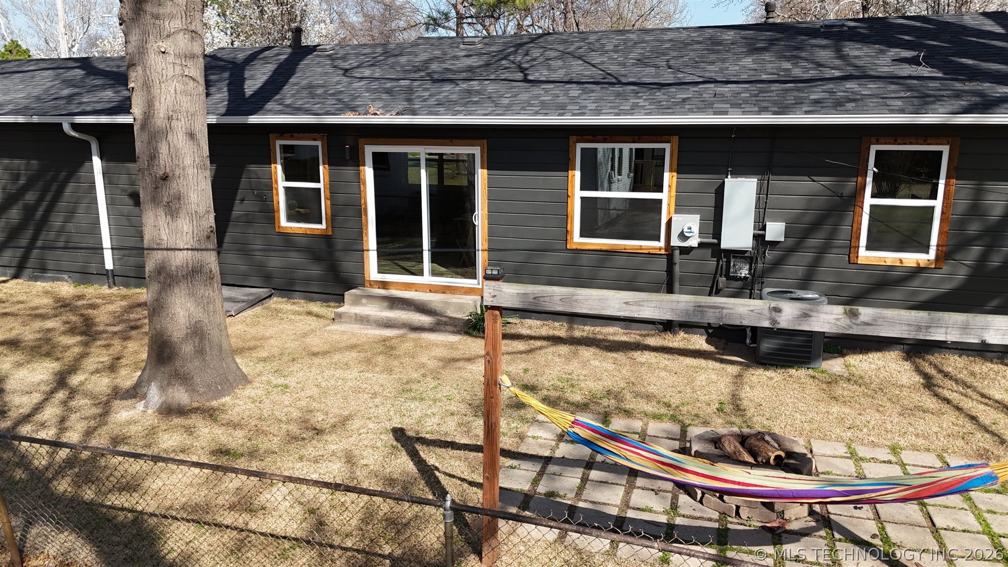 5302 S Saint Louis Avenue Property Photo 37
