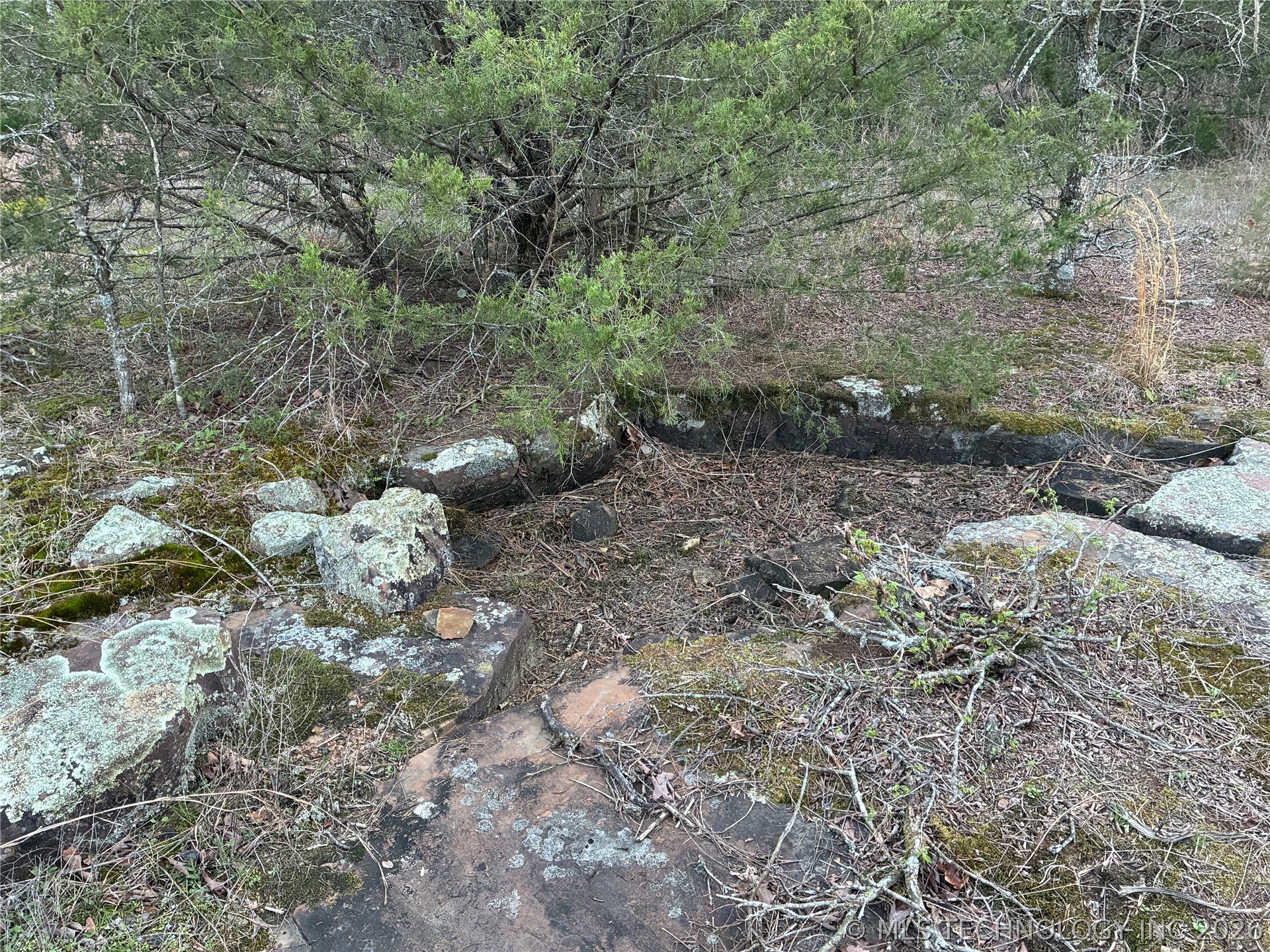 Highway 2 Highway Property Photo 3