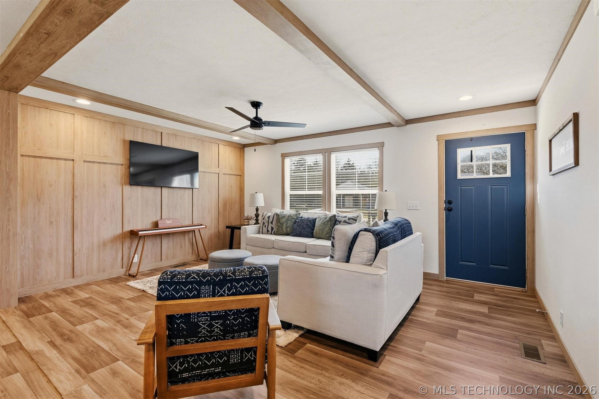 426 White Drive Property Photo 7