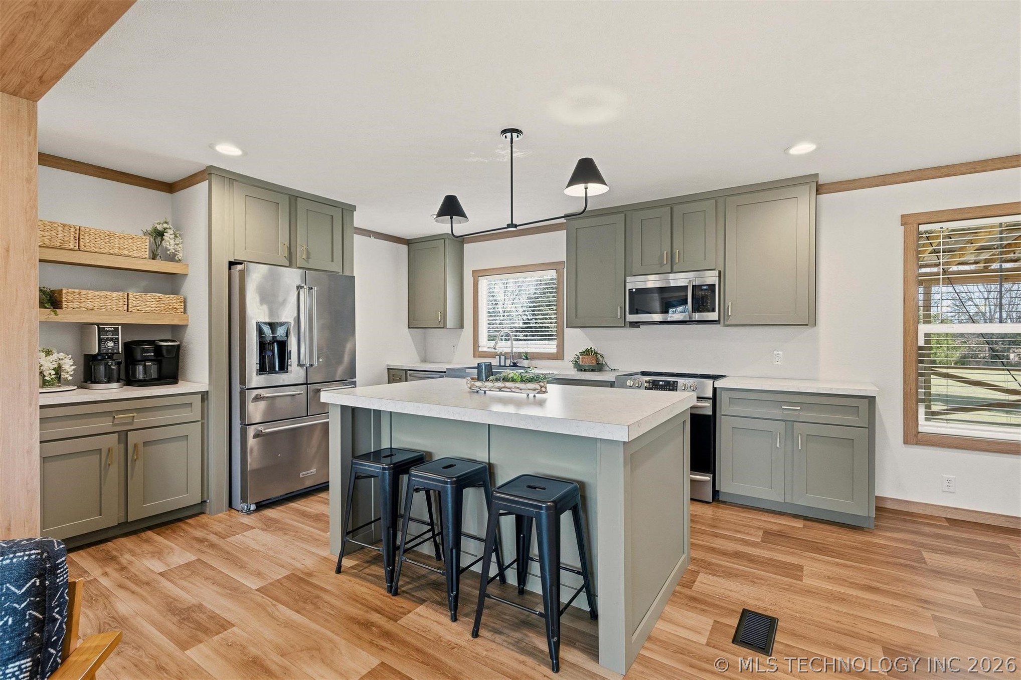 426 White Drive Property Photo 10