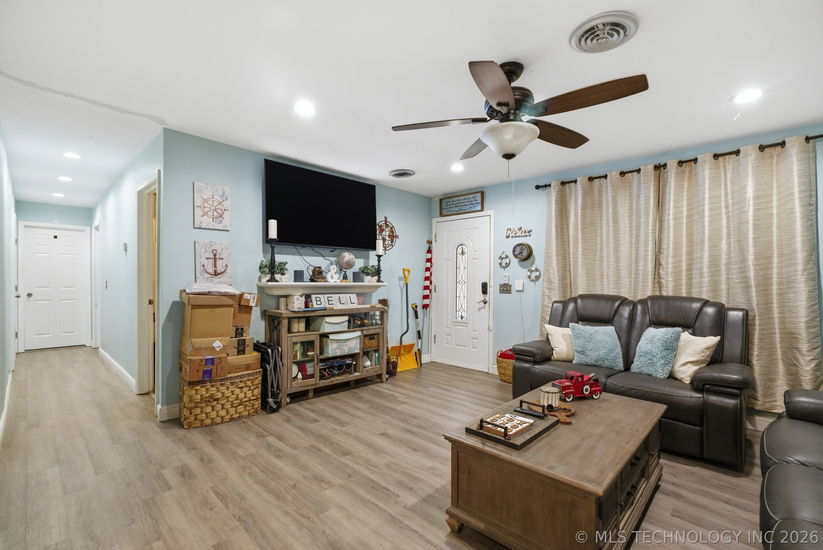 1007 S Choctaw Place Property Photo 3