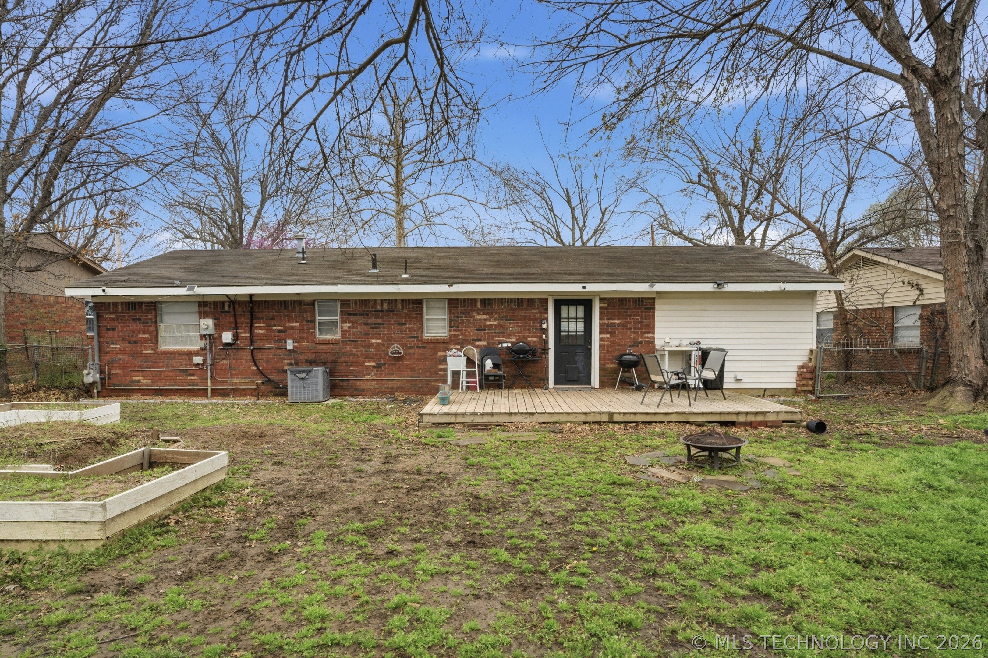 1007 S Choctaw Place Property Photo 15