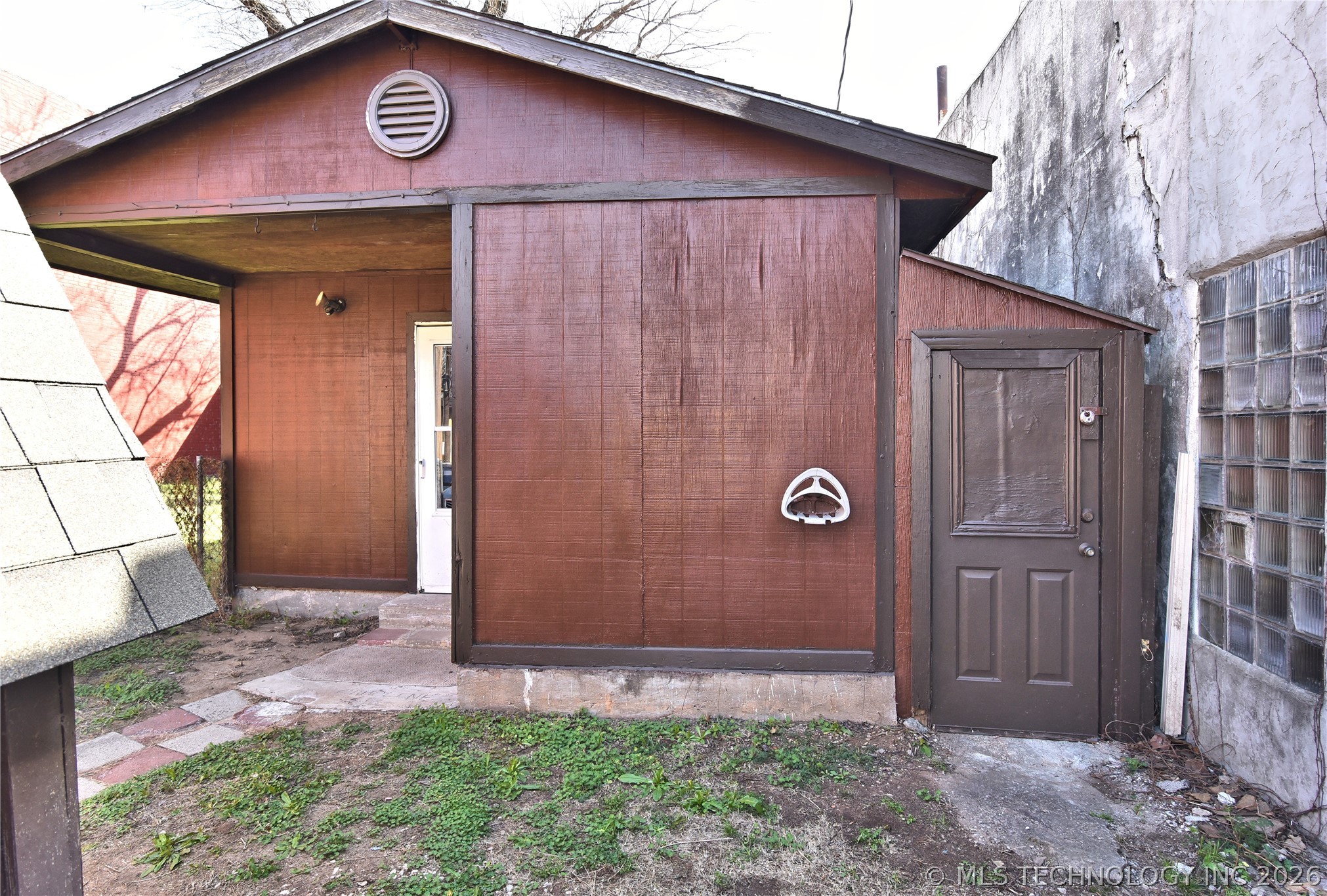 206 S Broadway Street Property Photo 13