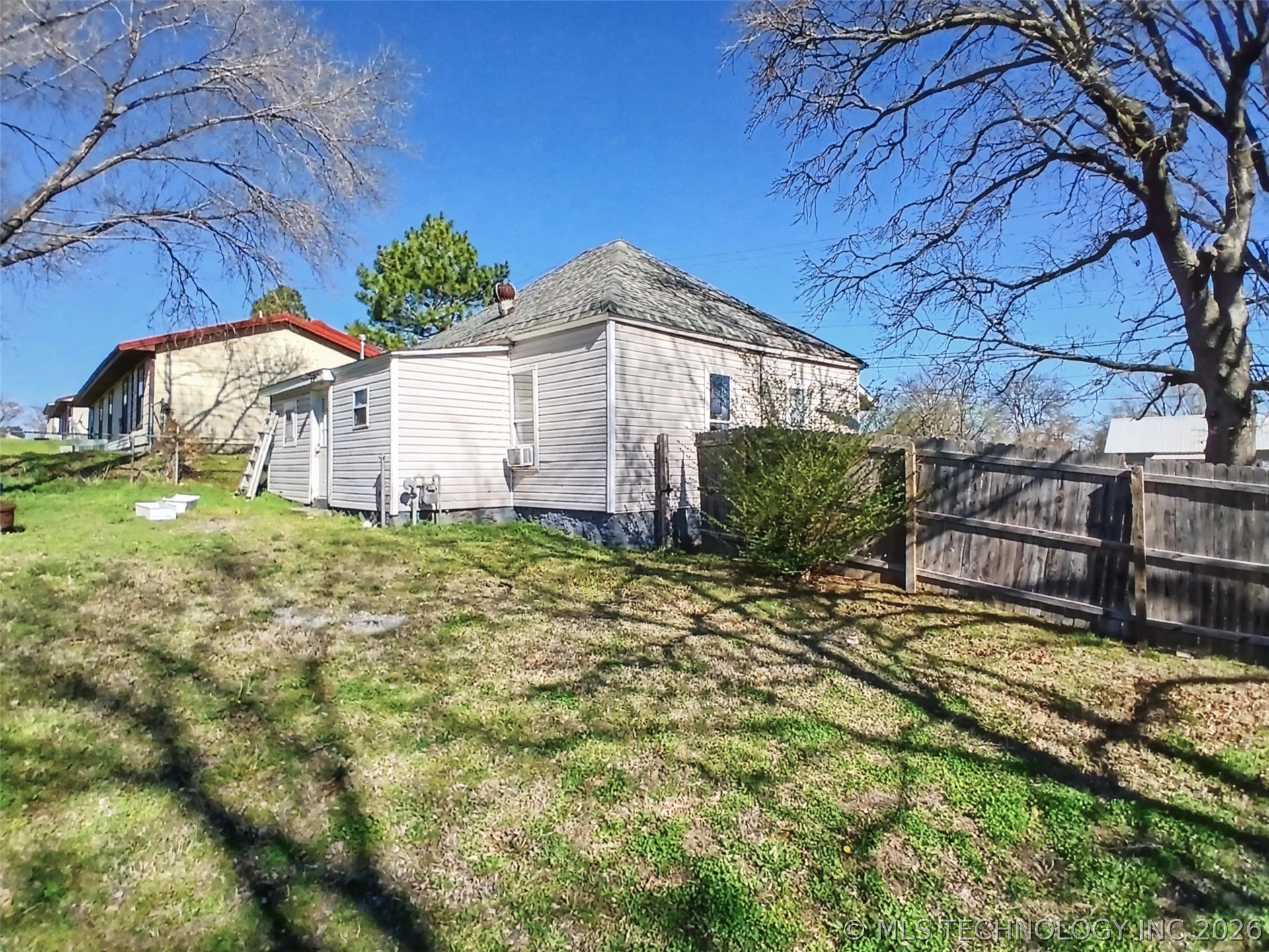 715 W Keetoowah Street Property Photo 5