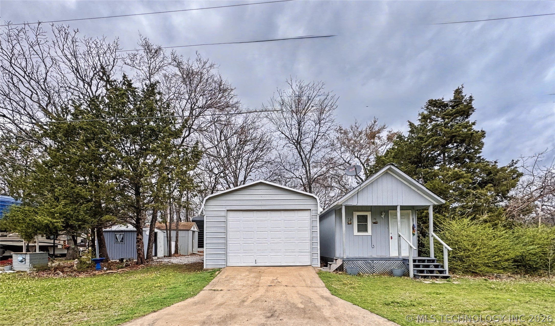 15604 W Black Oak Road Property Photo 8