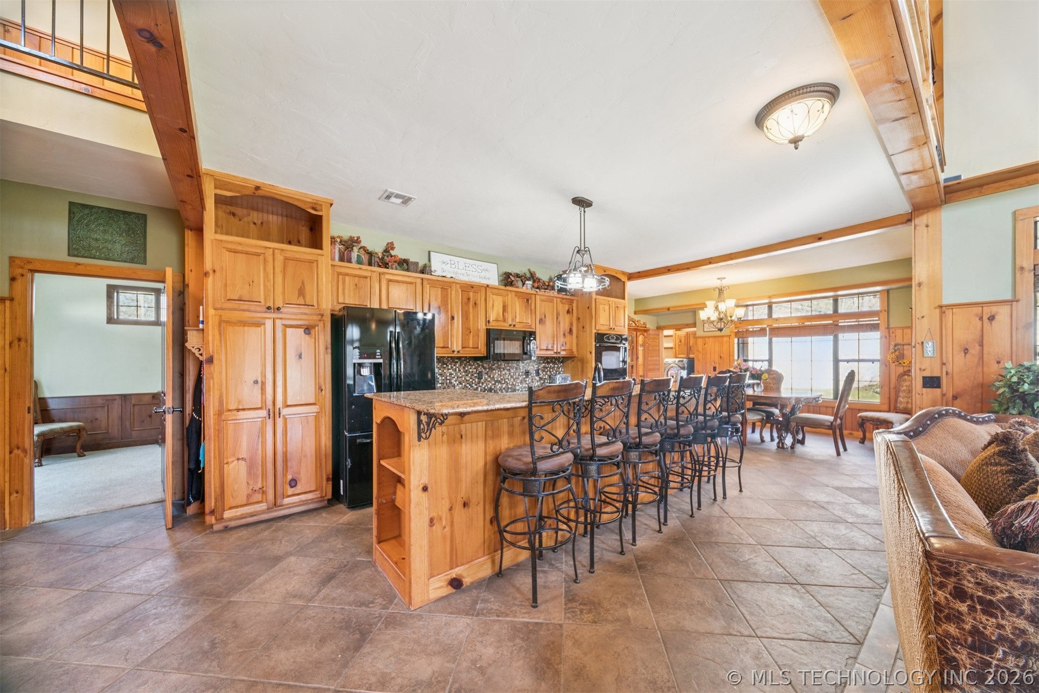 740 Maplebrook Lane Property Photo 12
