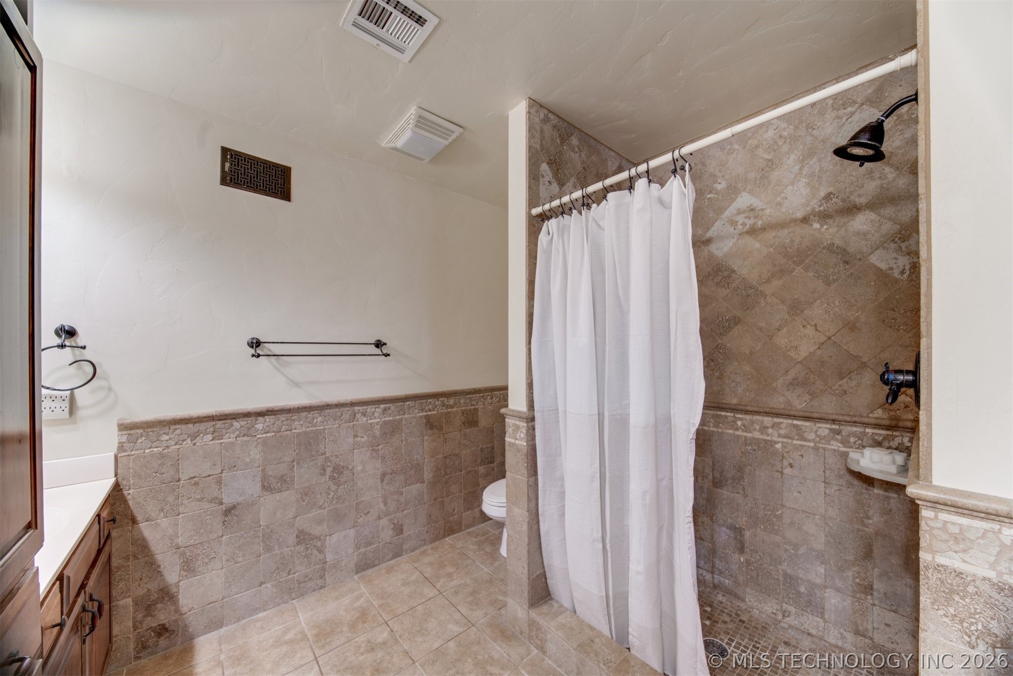 740 Maplebrook Lane Property Photo 34