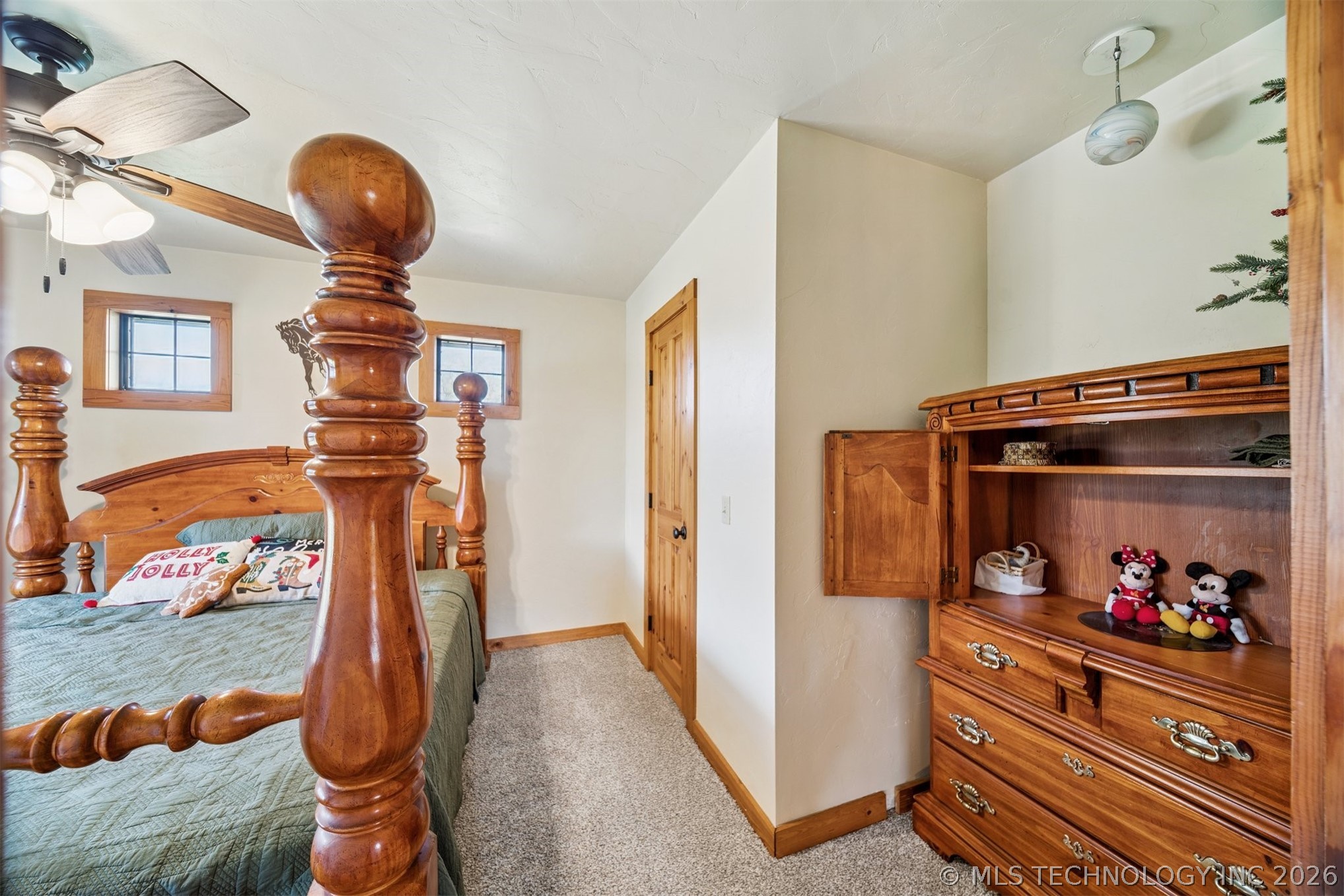 740 Maplebrook Lane Property Photo 40