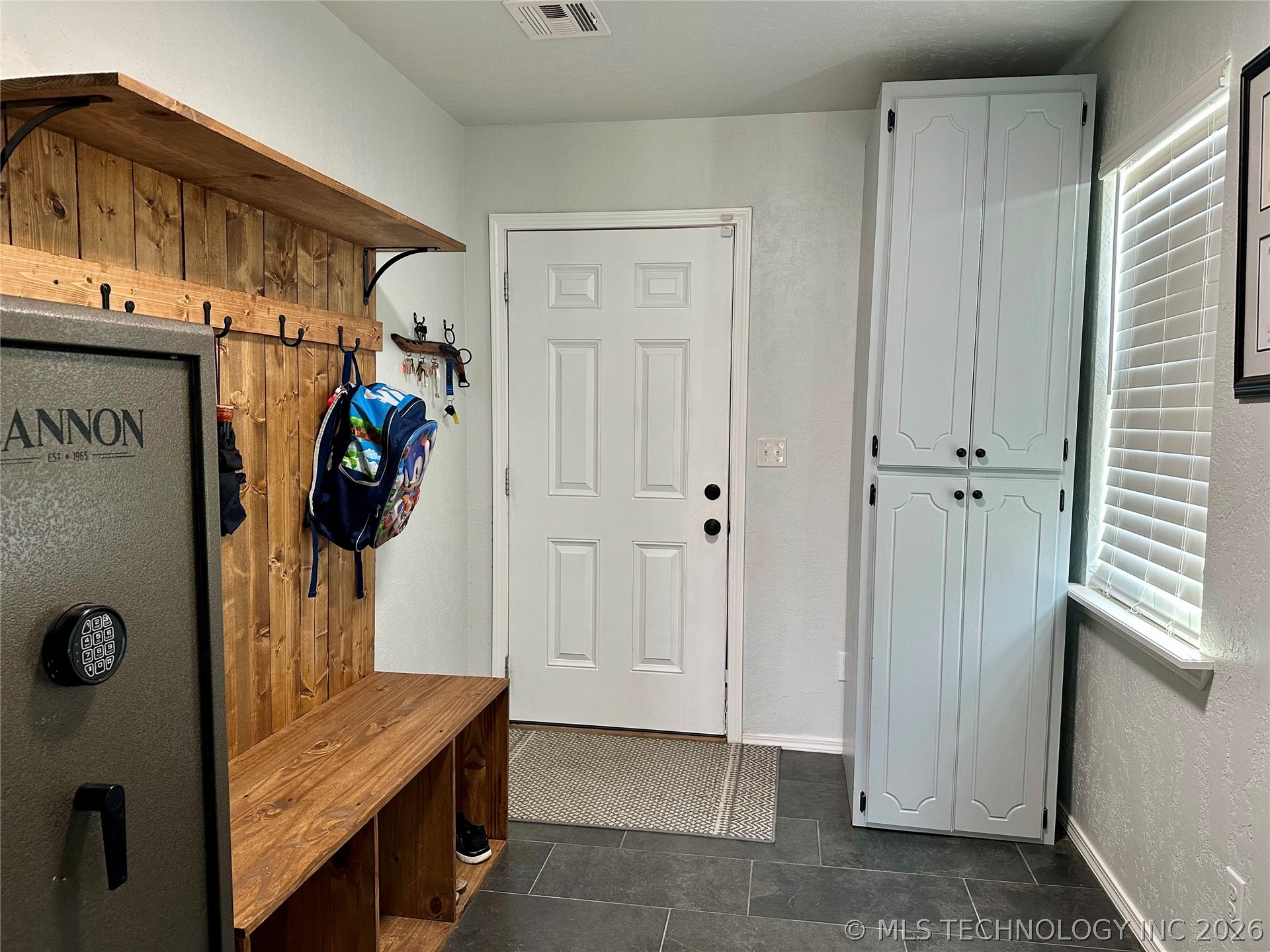 6455 Watson Property Photo 11