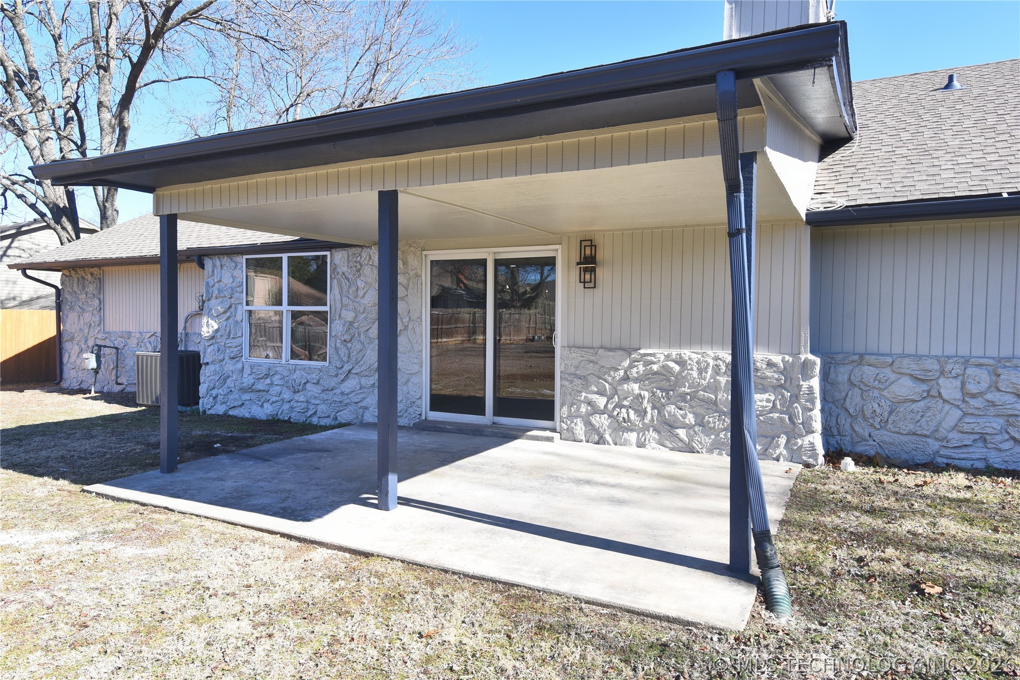 2419 Driftwood Drive Property Photo 20