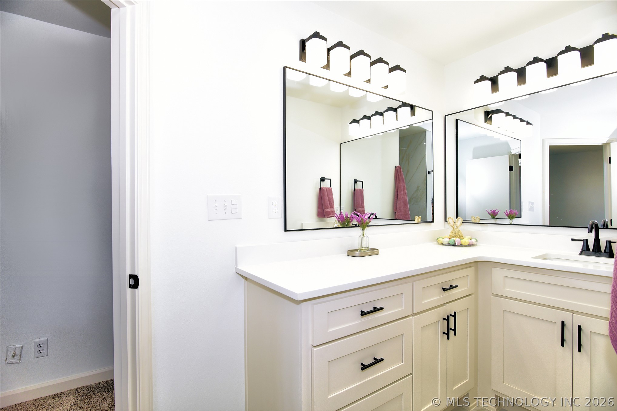 2419 Driftwood Drive Property Photo 32