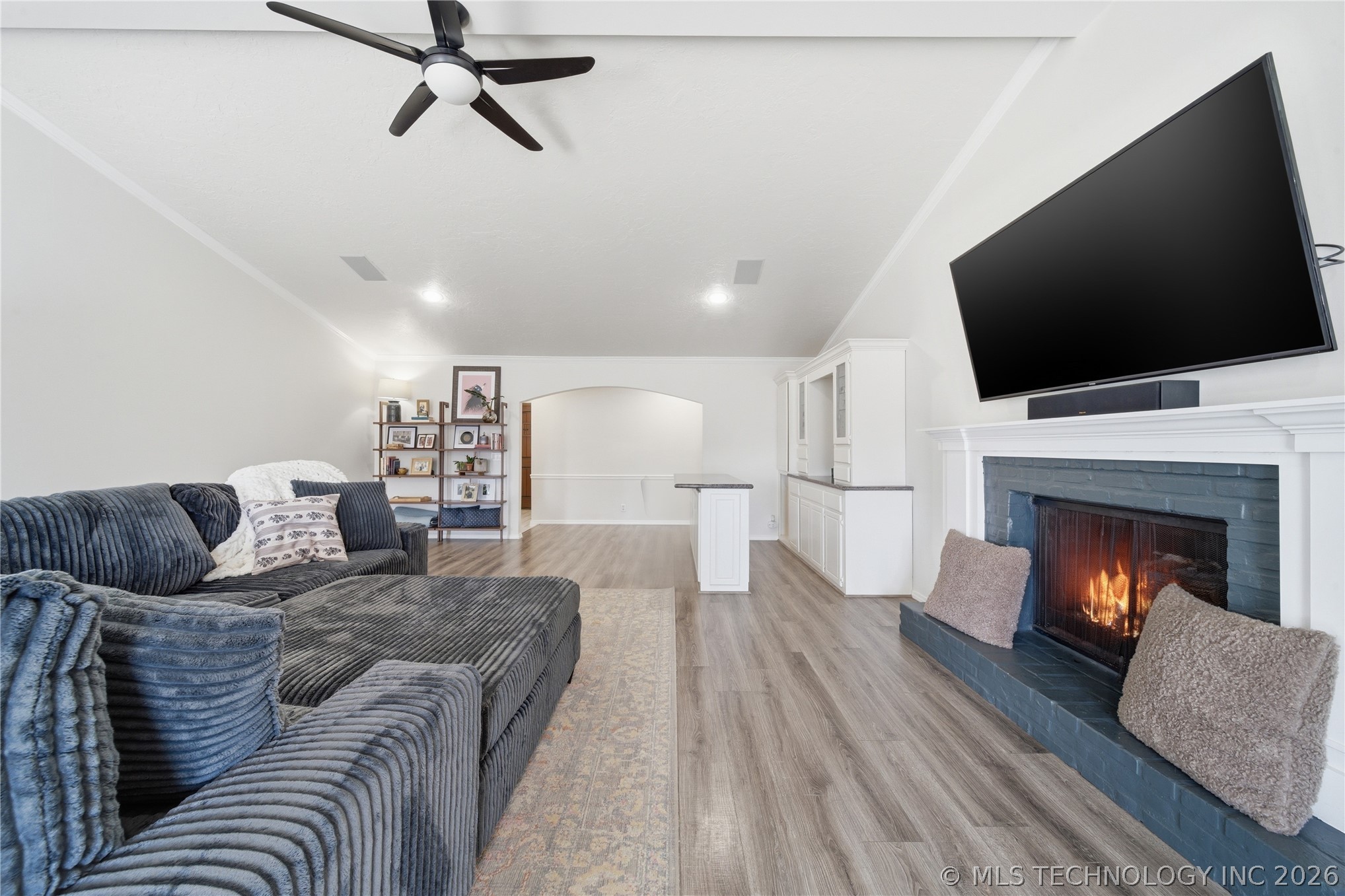 7404 S Indianapolis Avenue Property Photo 14