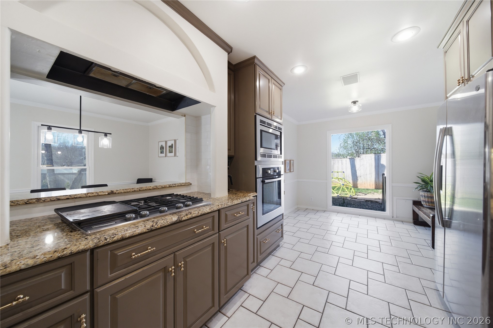 7404 S Indianapolis Avenue Property Photo 18