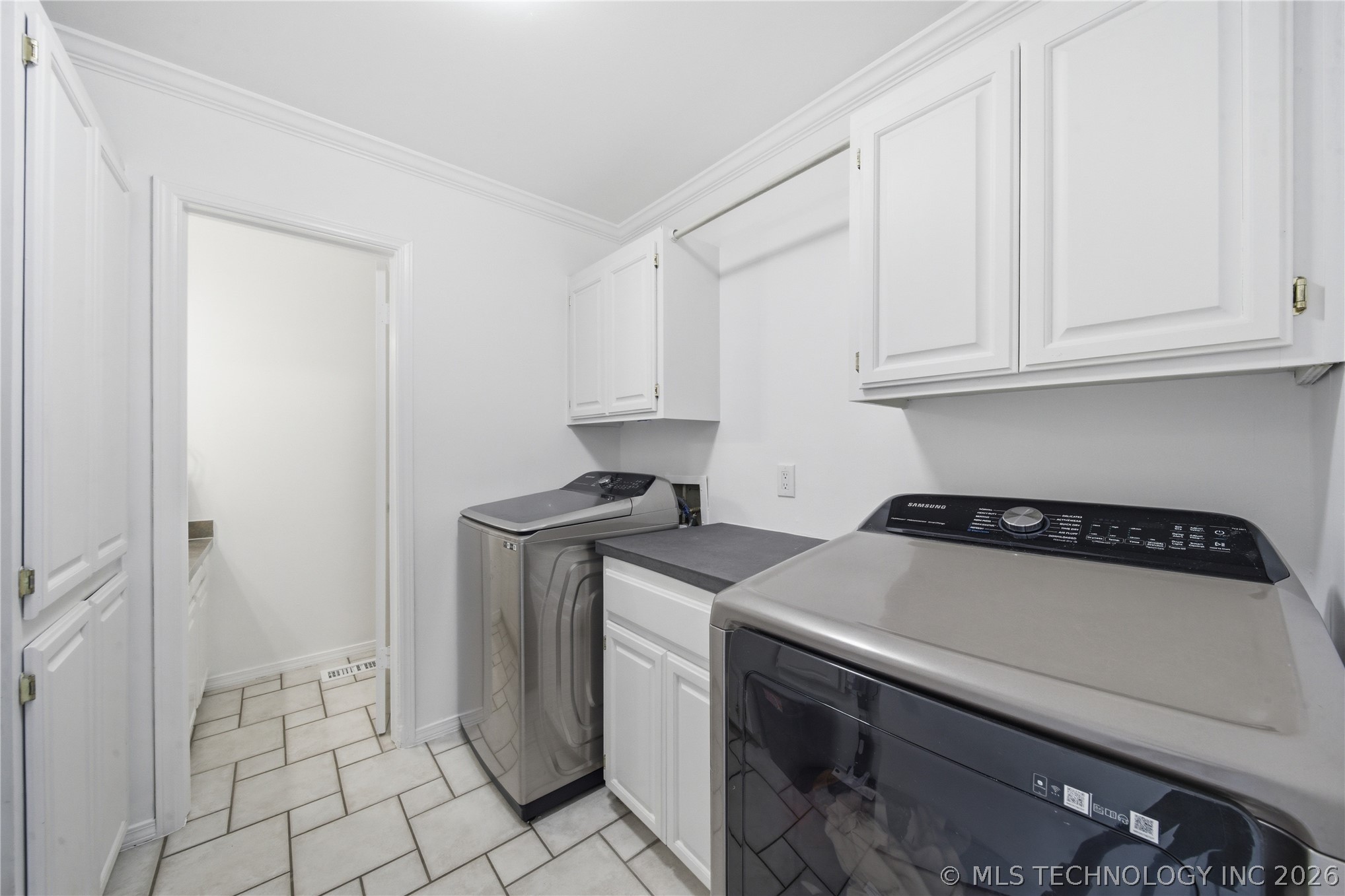 7404 S Indianapolis Avenue Property Photo 21