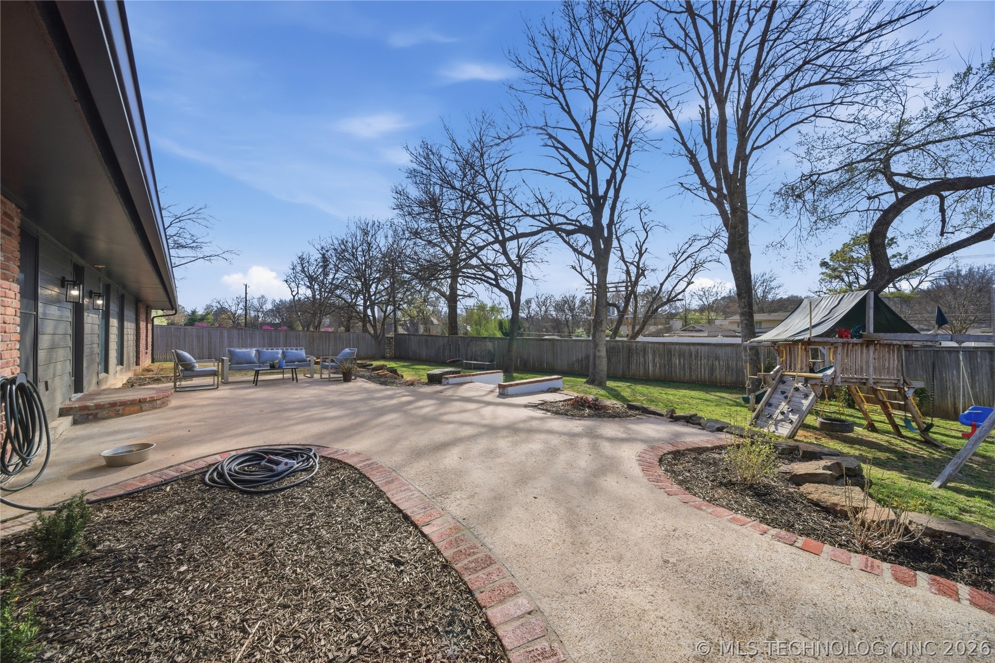 7404 S Indianapolis Avenue Property Photo 35