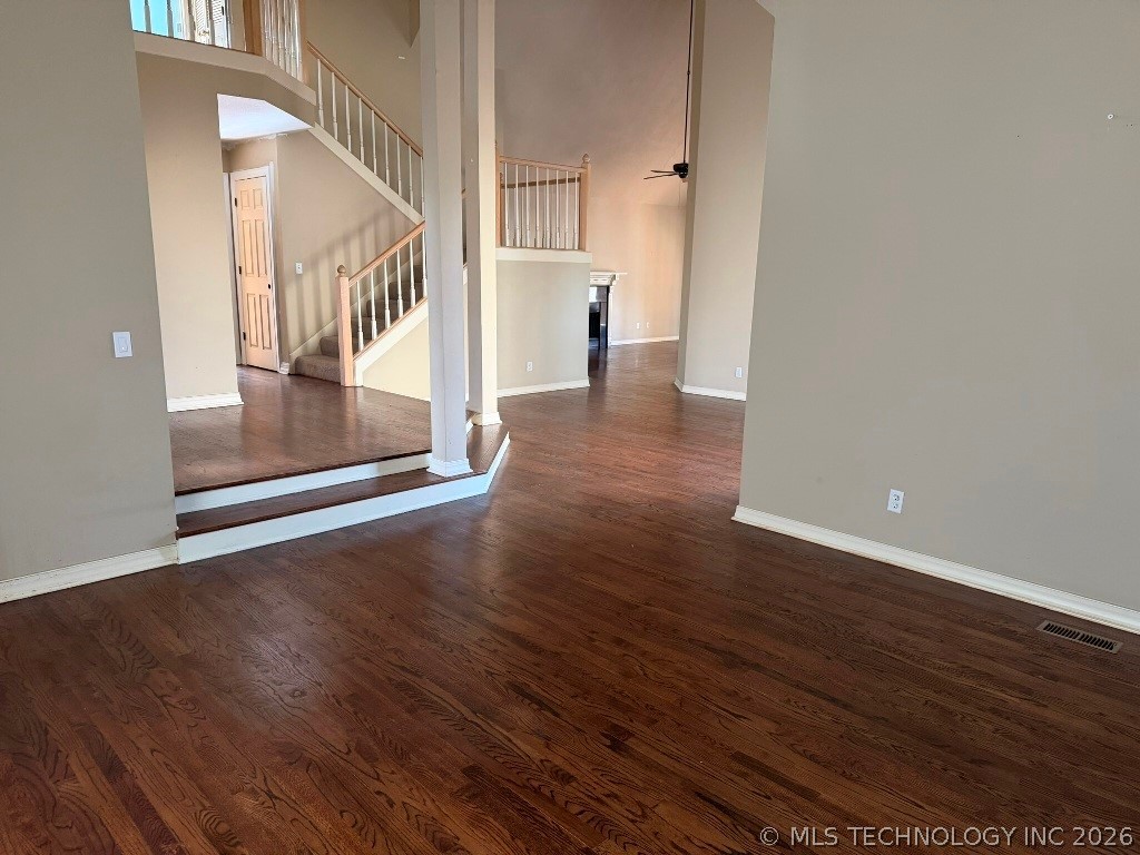 8920 S College Place Property Photo 14