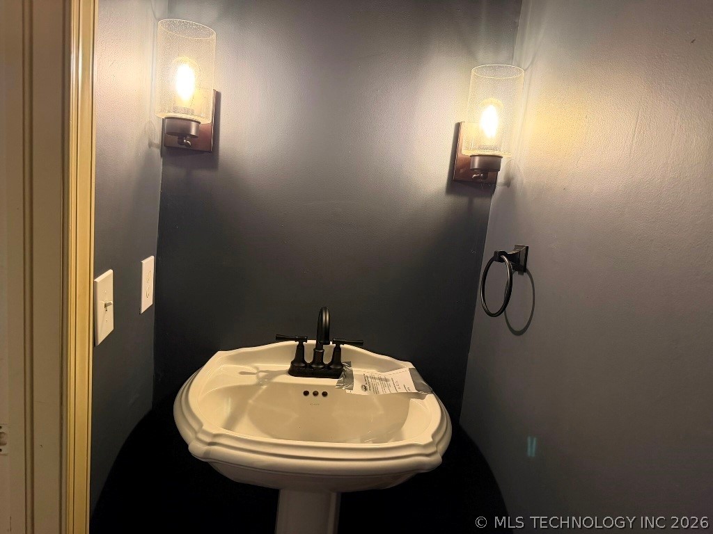 8920 S College Place Property Photo 26