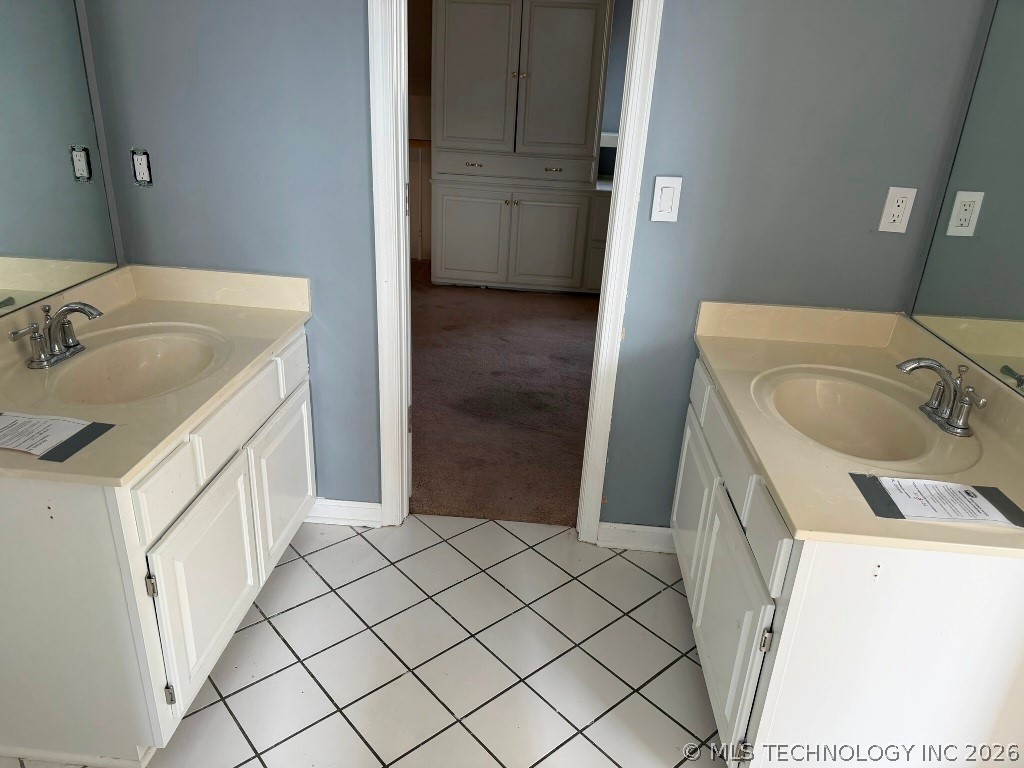 8920 S College Place Property Photo 30