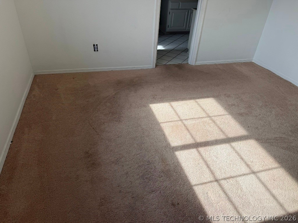 8920 S College Place Property Photo 32
