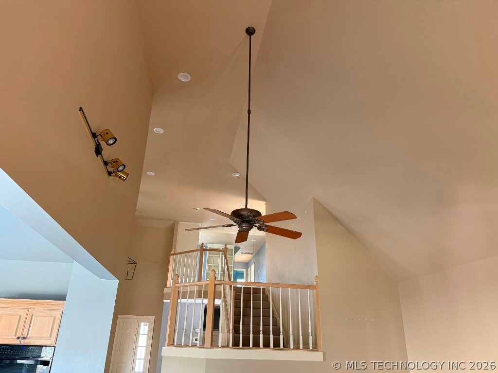 8920 S College Place Property Photo 39