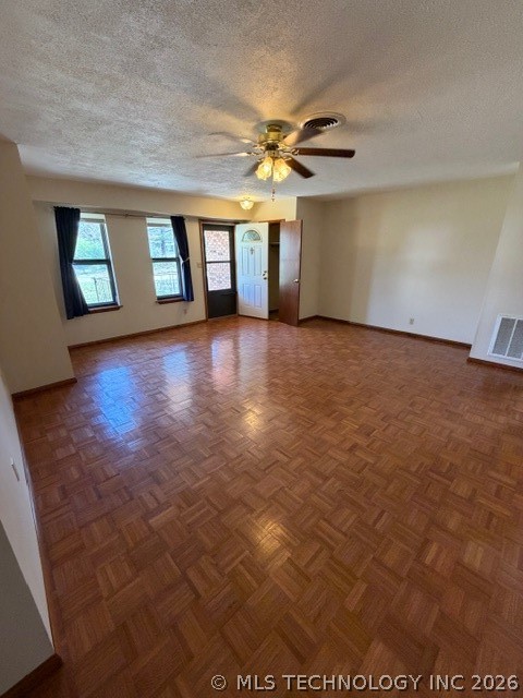 524 N Kelker Street Property Photo 6