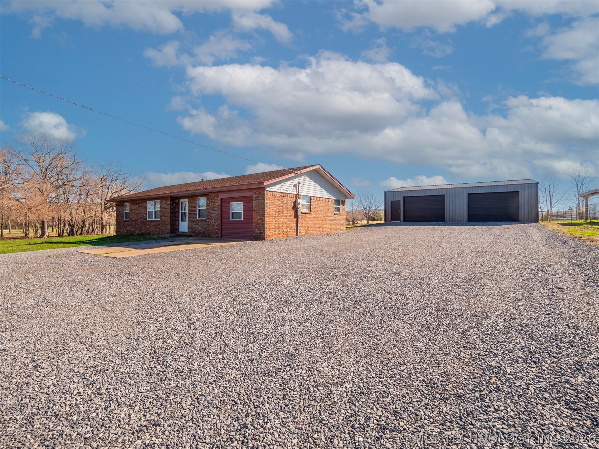 2094 Hartshorne Adamson Road Property Photo 2