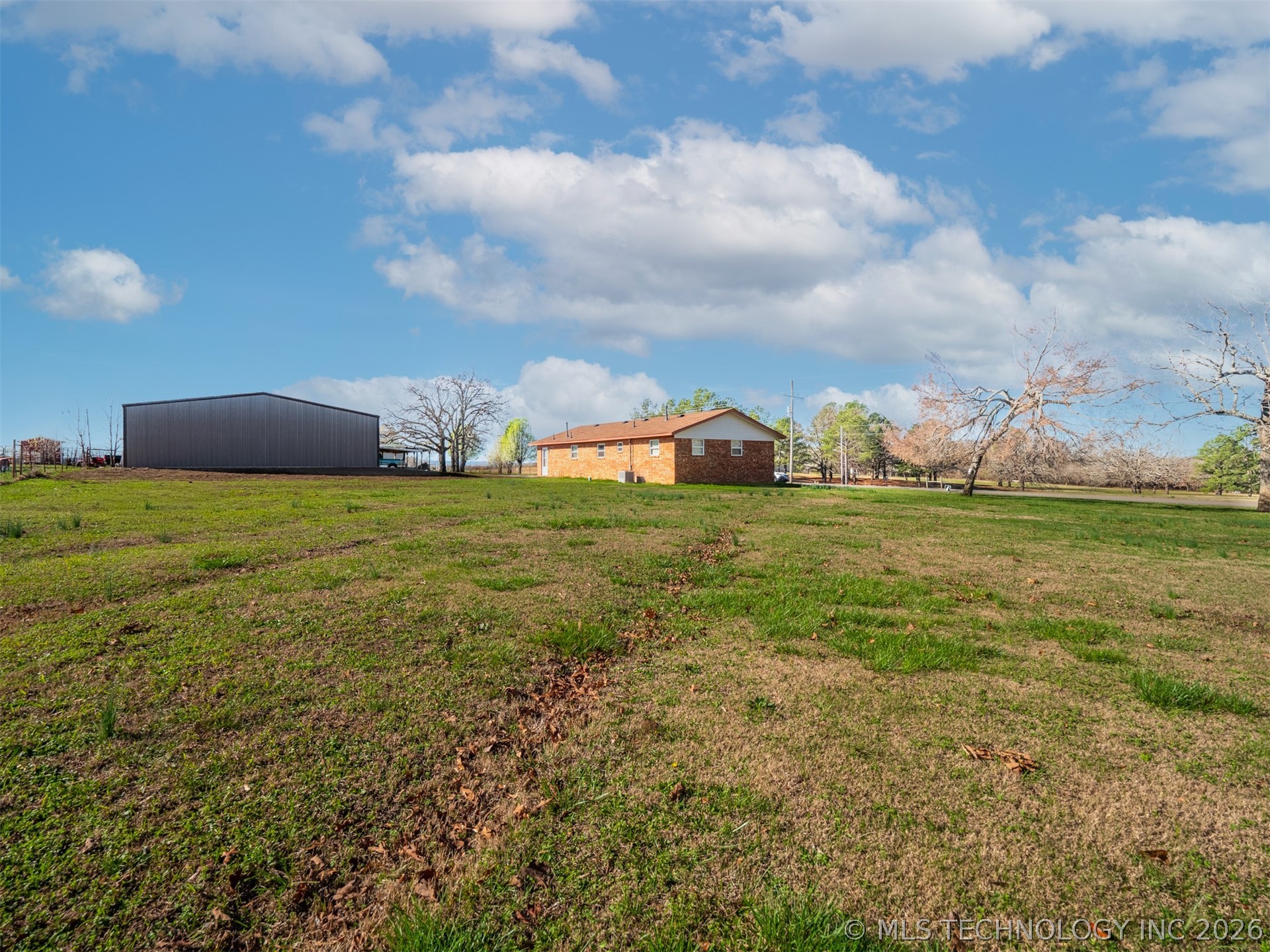 2094 Hartshorne Adamson Road Property Photo 8