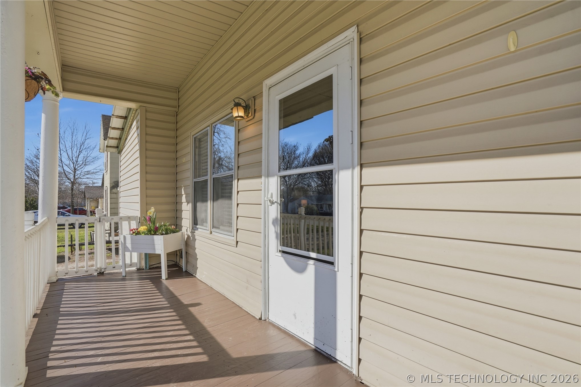 123 N S Street Property Photo 6