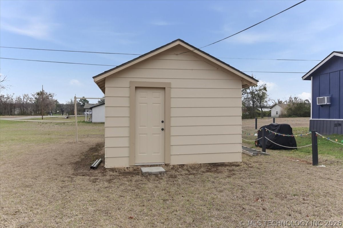 902 S Lake Road Property Photo 26