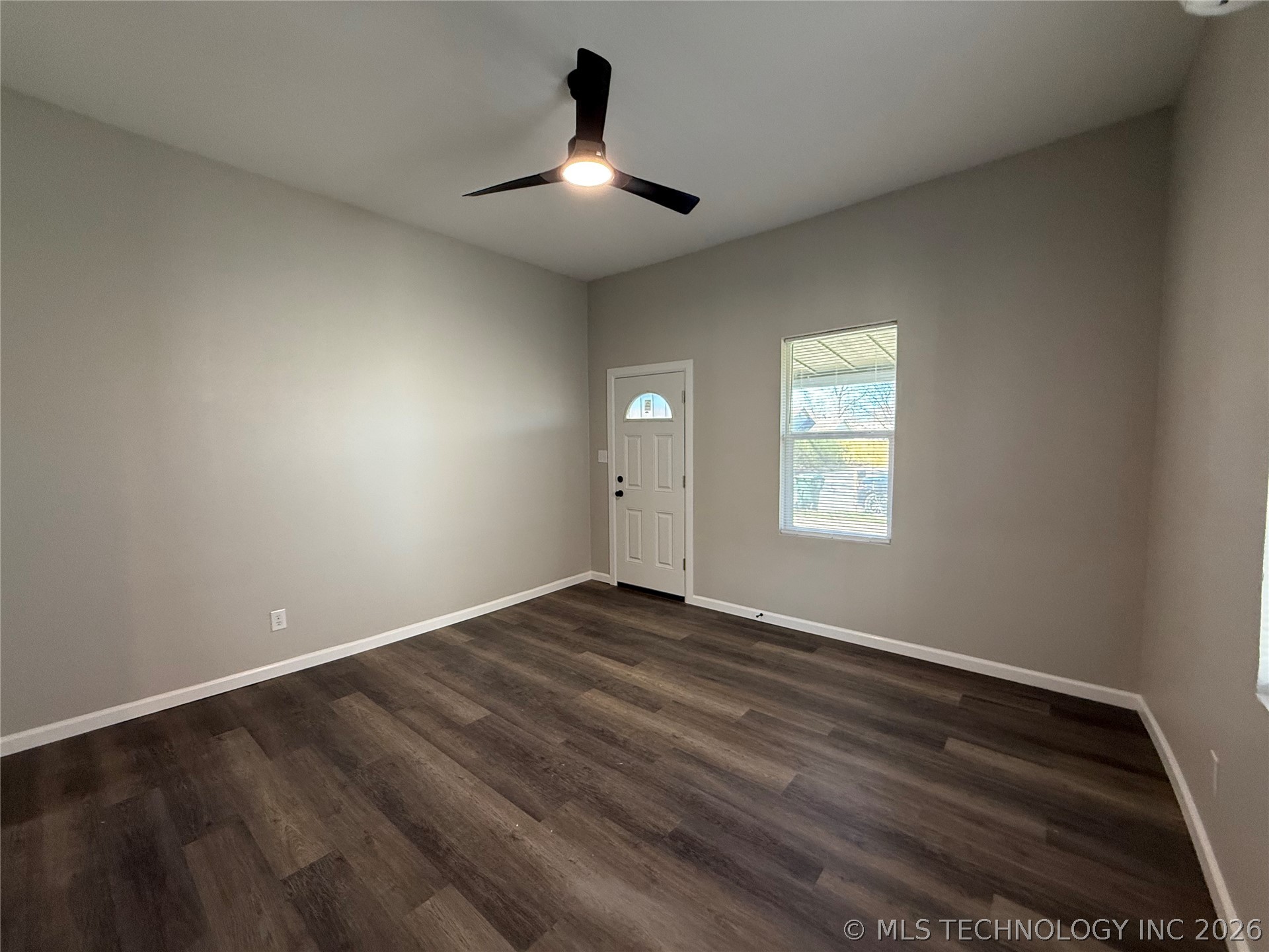 1012 N H Property Photo 10