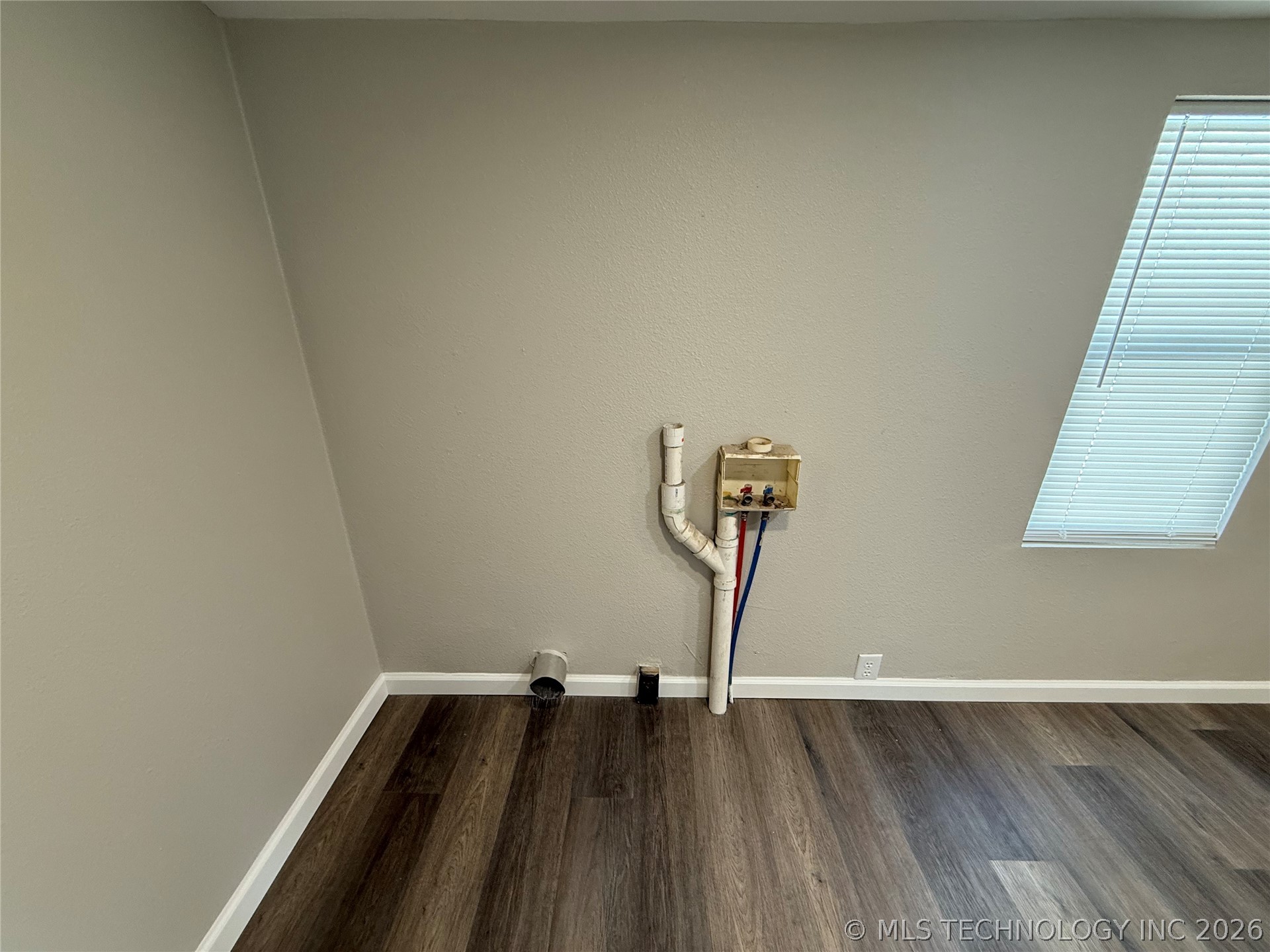 1012 N H Property Photo 13
