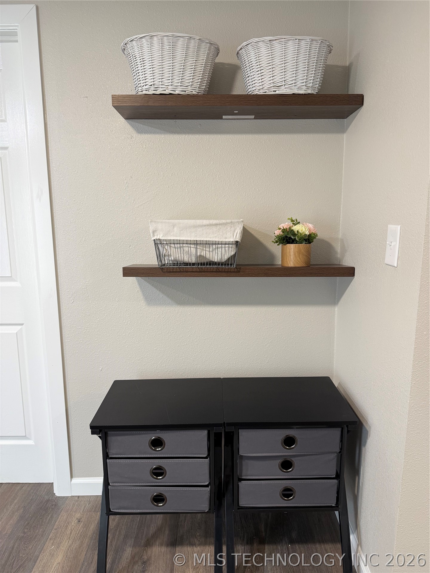 1012 N H Property Photo 15