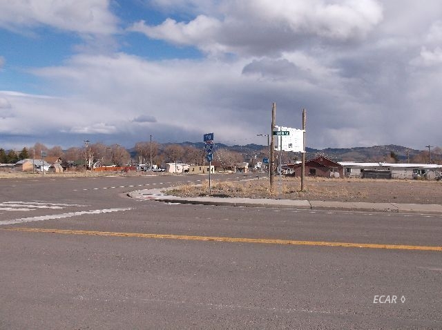 114 6th Street Property Photo 5