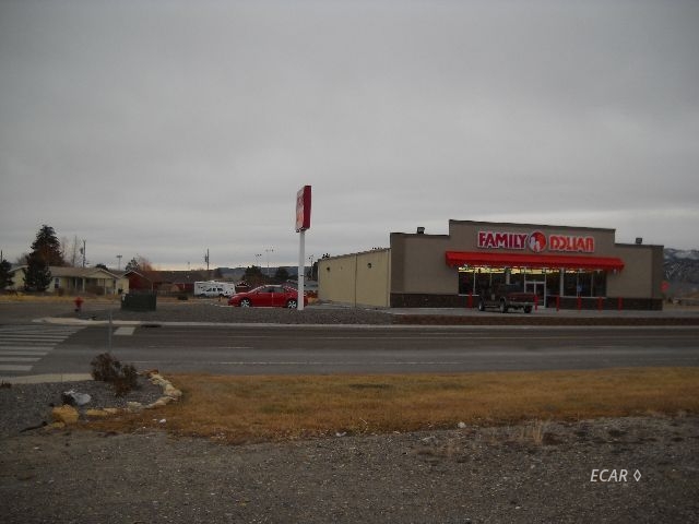 6 Easy Street Property Photo 5