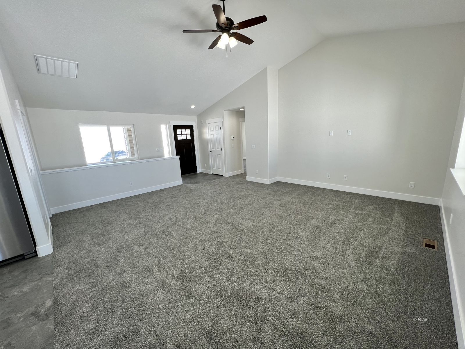 1259 Amber Way Property Photo 10