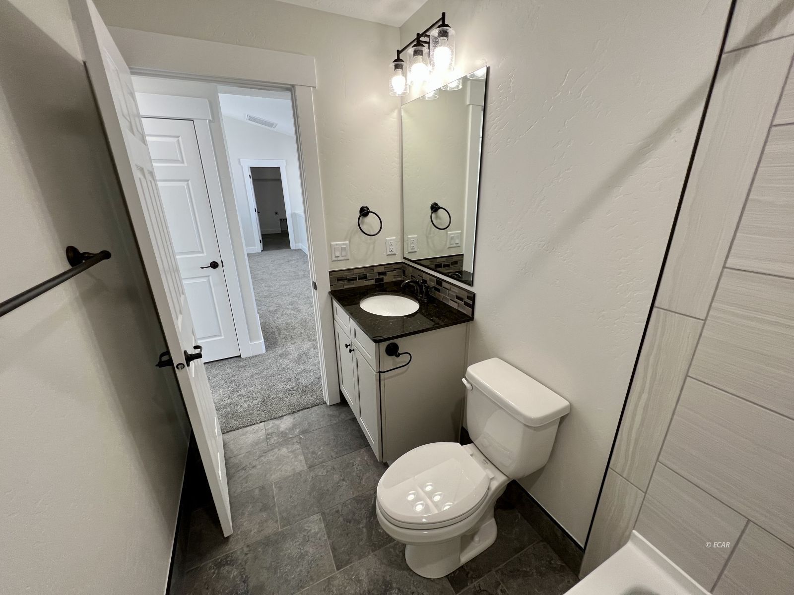 1259 Amber Way Property Photo 15