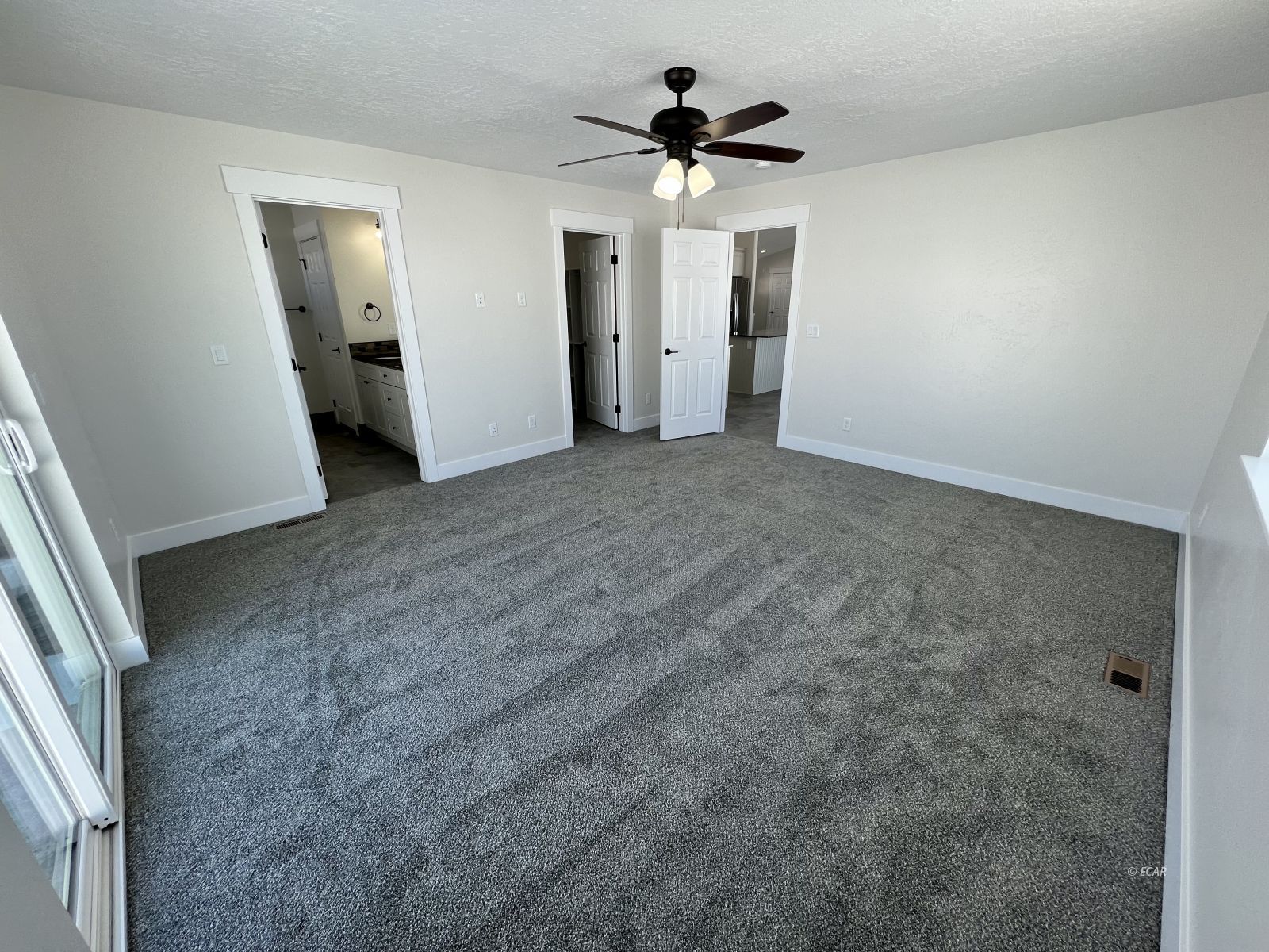 1259 Amber Way Property Photo 20