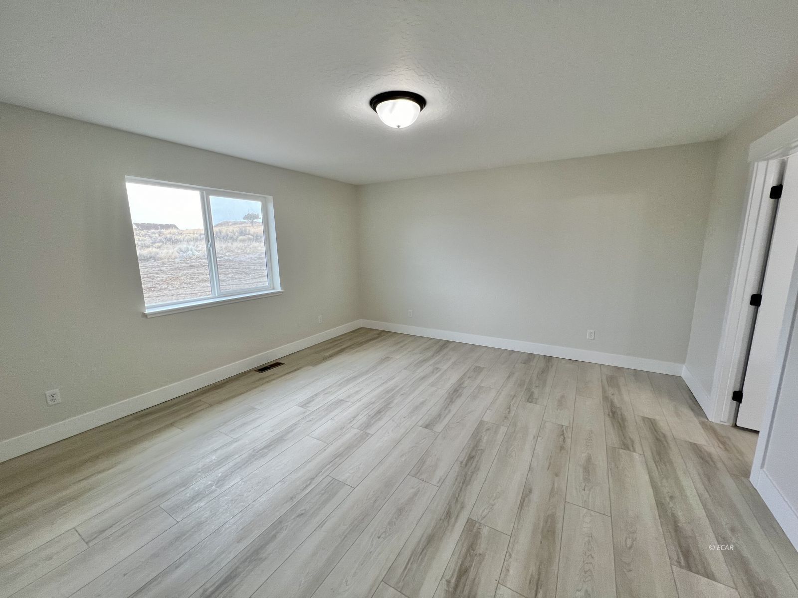 742 Wolcott Drive Property Photo 11