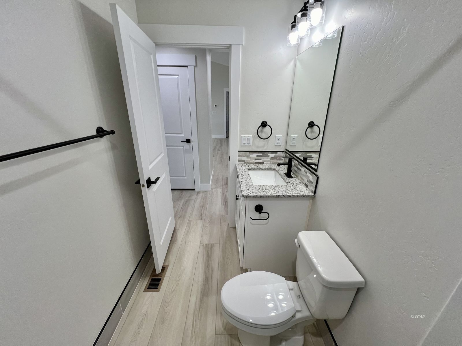 742 Wolcott Drive Property Photo 22