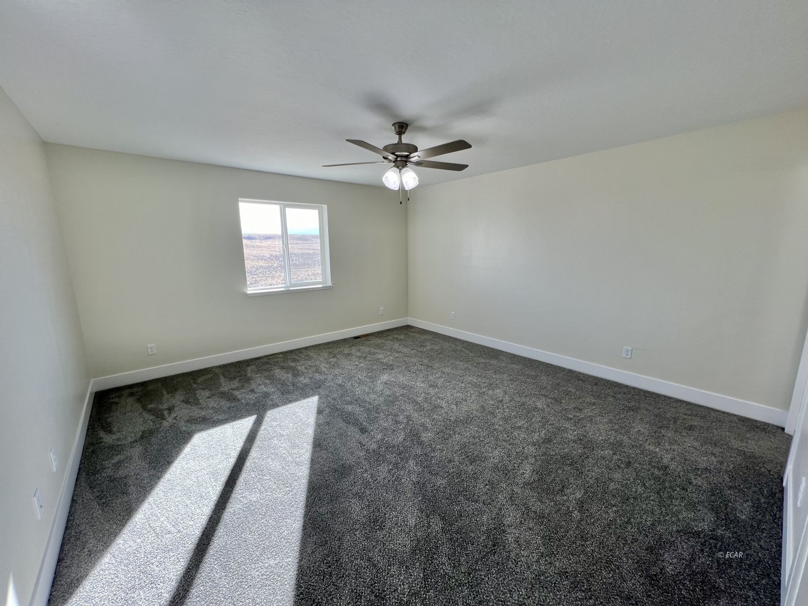 1096 Sun Valley Road Property Photo 17