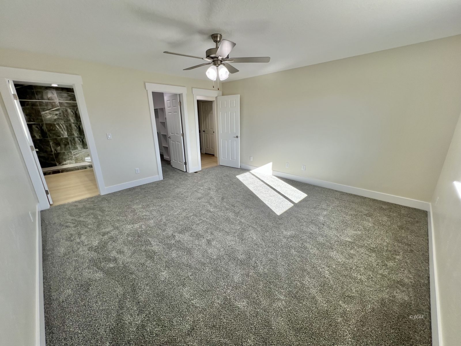 1096 Sun Valley Road Property Photo 18