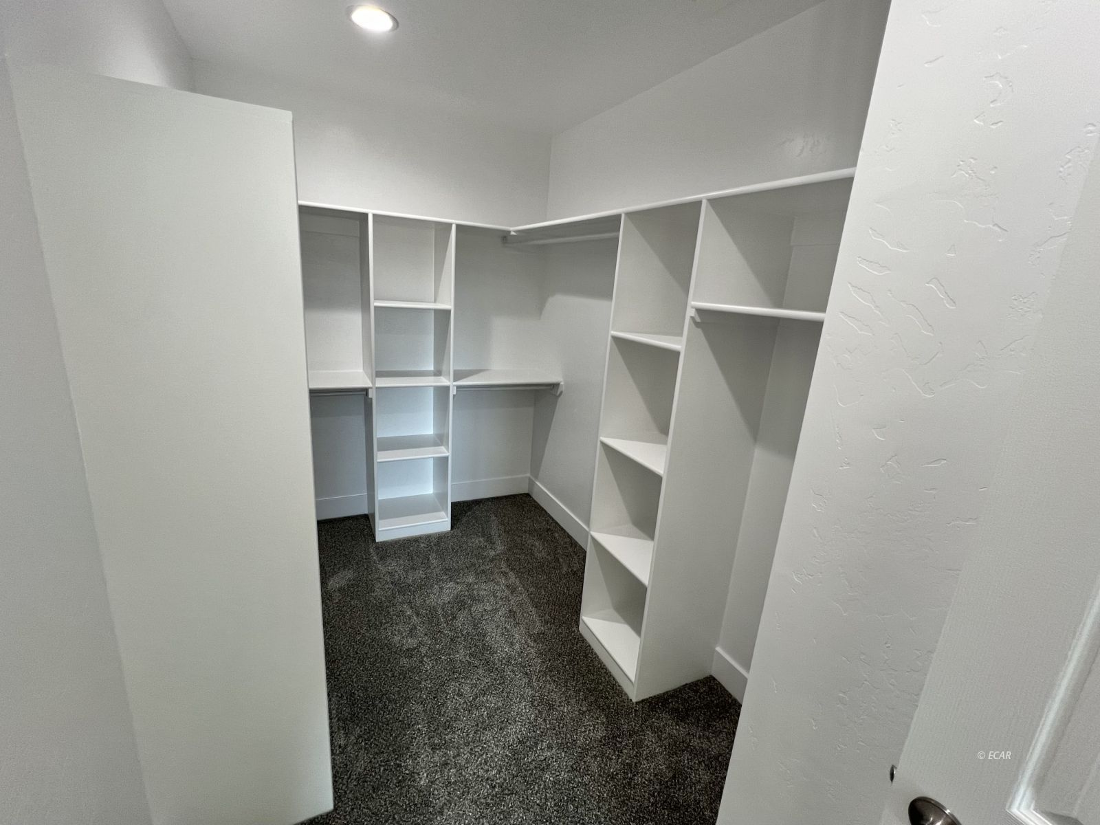 1096 Sun Valley Road Property Photo 22