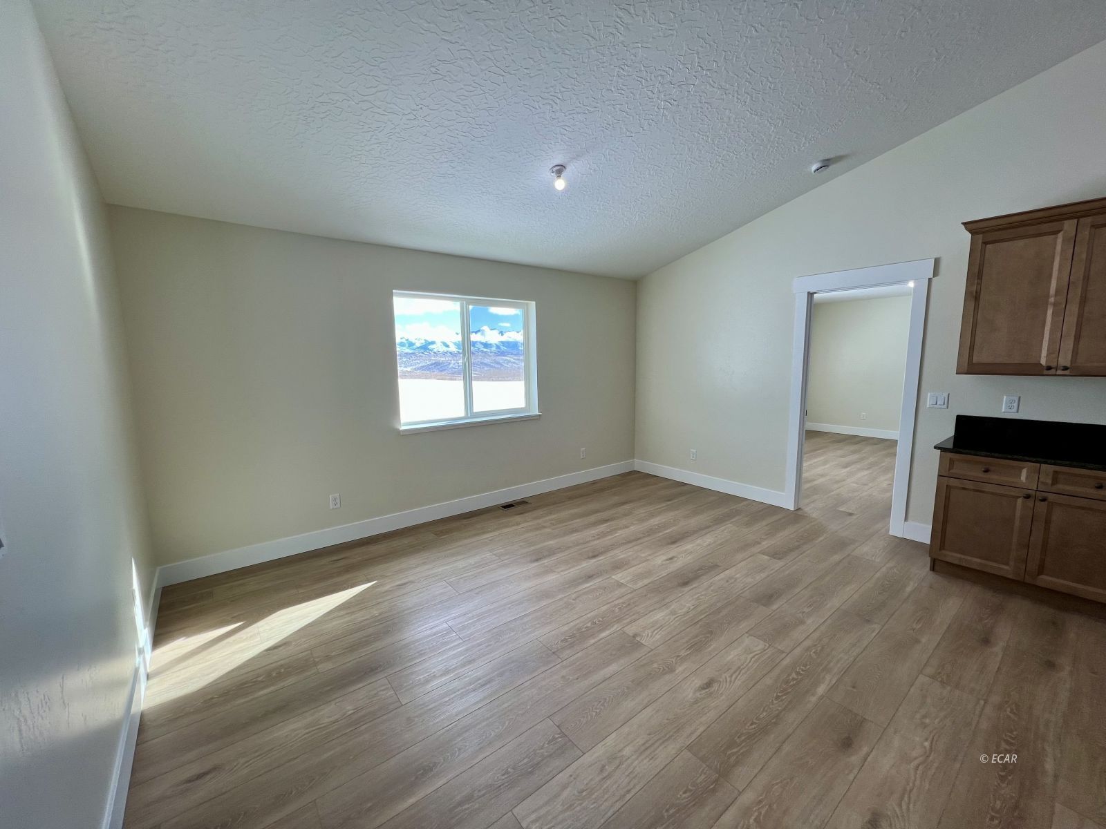 1498 Sun Valley Road Property Photo 10