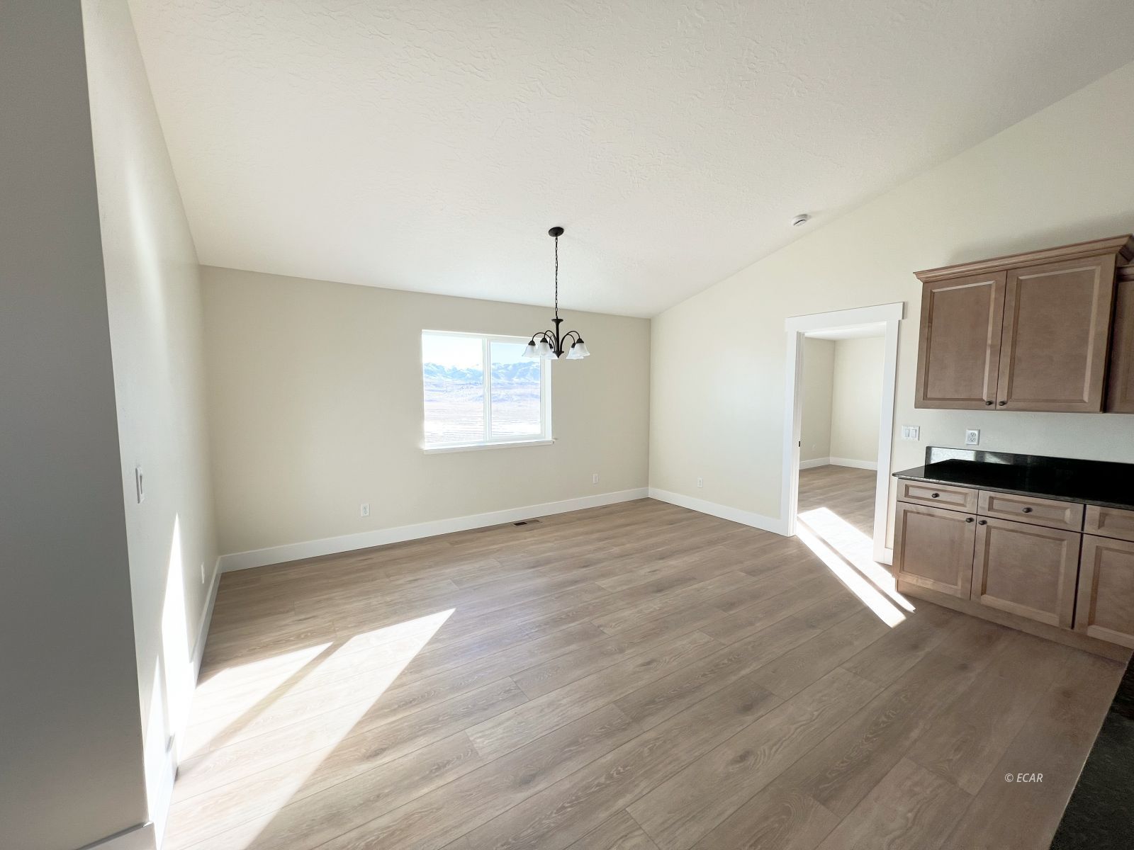 1498 Sun Valley Road Property Photo 12