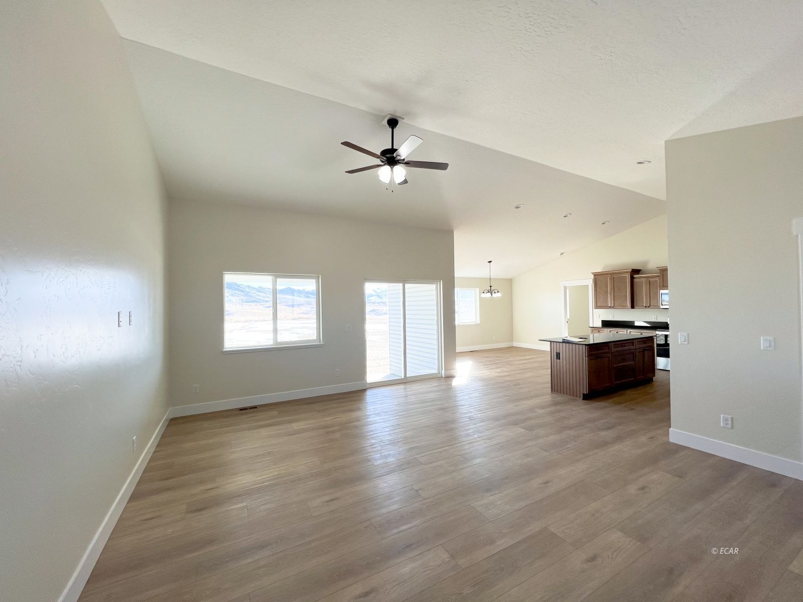 1498 Sun Valley Road Property Photo 15