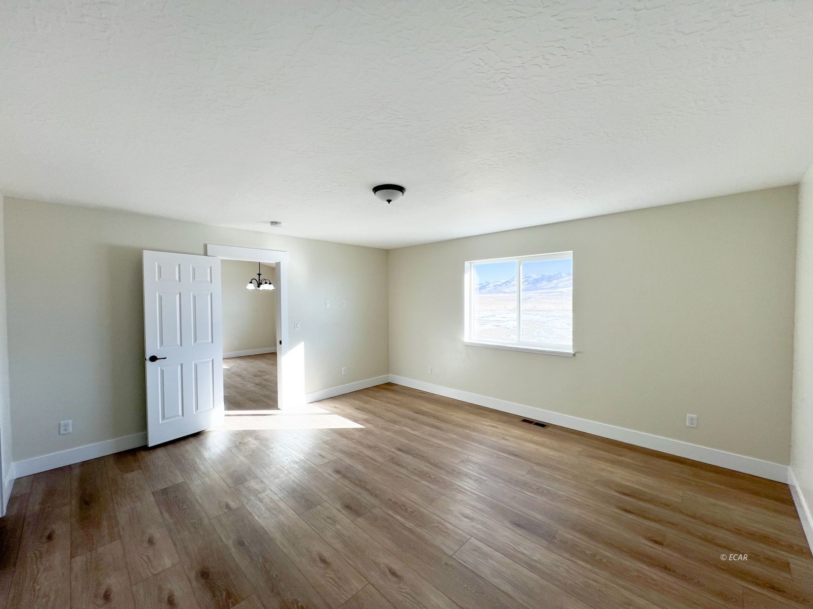 1498 Sun Valley Road Property Photo 18