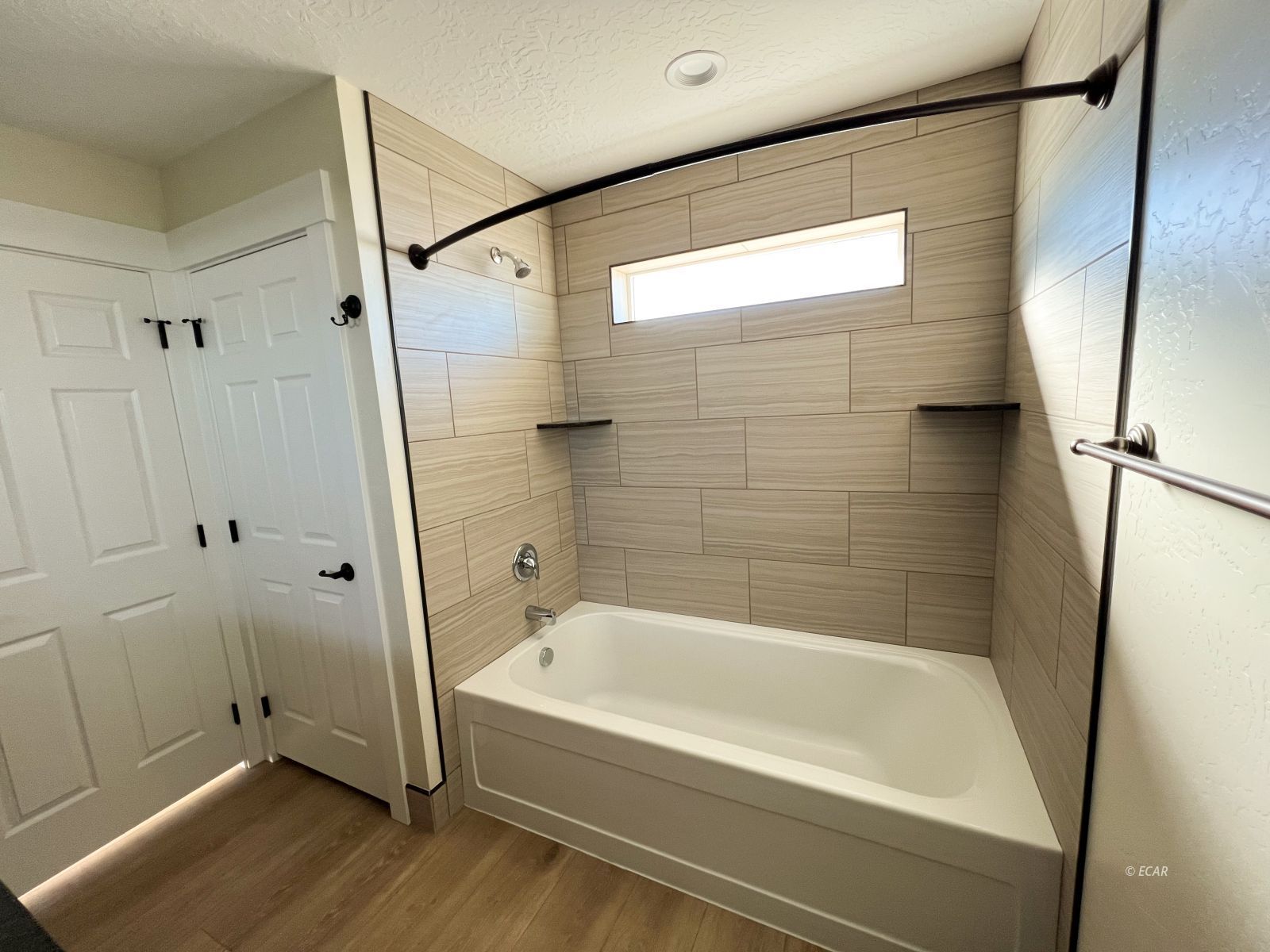 1498 Sun Valley Road Property Photo 22