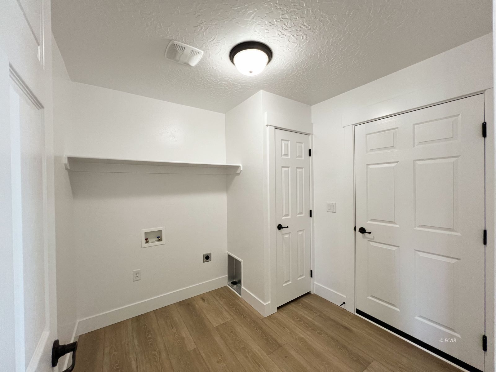 1498 Sun Valley Road Property Photo 25