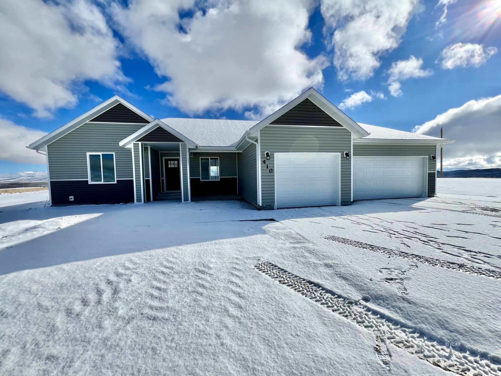 410 Ridgeway Drive Property Photo
